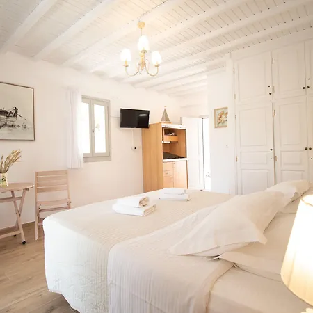 Crystal View Mykonos 4*